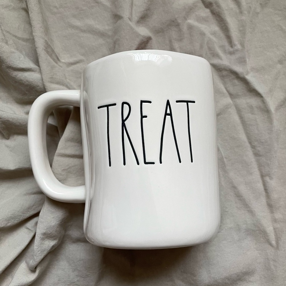 Halloween Mug | Rae Dunn